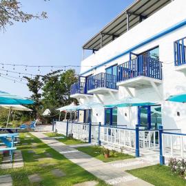 Golden Coast 36 - Sea View B&B, Hotel in Nanwan