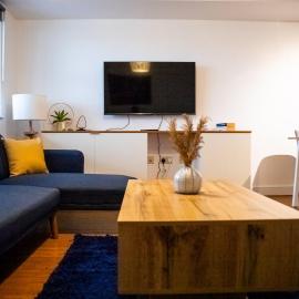 Close To Leeds City, Spacious, Sleeps 4,, hotel in Beeston Hill