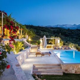 Aoria Villa By Hope Estate
