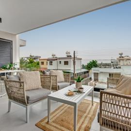 Sanders Only, Hotel in Limassol
