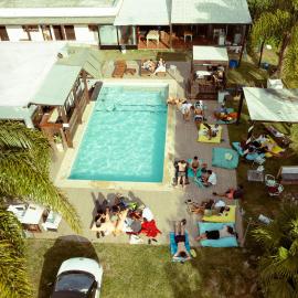 La Quinta Hostel & Suites, hotel v mestu Punta del Este