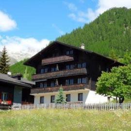 Charming Apartment Only 150 Meters from the Ski Lift, hotel in Münster