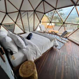 URQU Glamping cerca a Bogota، فندق في سيلفانيا
