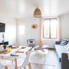 Le Refuge d'Arsène - Echappée sur l'Aiguille, hotel in Étretat