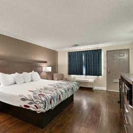 Red Roof Inn Los Angeles - Bellflower, hotel em Bellflower
