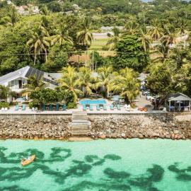 Le Nautique Beachfront Apartments, hotel sa Anse Royale
