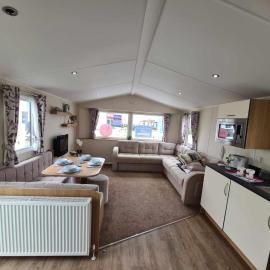 Happy Days Caravan 90 Primrose Field Primrose Valley, hotel em Filey