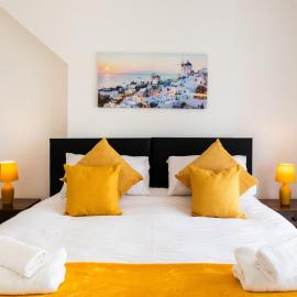 Luxury House in the Heart of Mumbles Village, hotel a The Mumbles