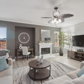 5BR 3BA Home - King Beds - Fast Wifi home، فندق في فيكتورفيل