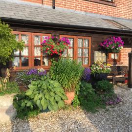 Keepers Cottage, hotel in Wool