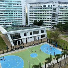 Private condo w/ balcony near Batasan, Ateneo, UP, Diliman, The Residences at Commonwealth, Hotel in Manila