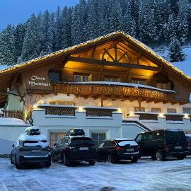 Chasa Monthani, hotel Ischglben