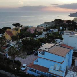 Villa Azzurra ScaladeiTurchi, hotel v mestu Realmonte