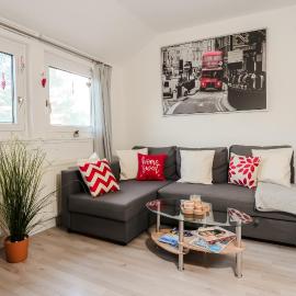 Zentrale ruhige 3-Zimmer-Wohnung, hotel u gradu Kasel
