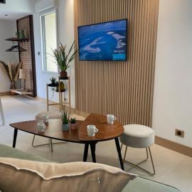 Appartement Neuf et Design, hotelli kohteessa Camarsac