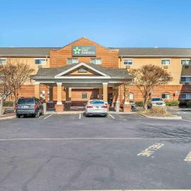 Extended Stay America Select Suites - Chesapeake - Churchland Blvd, viešbutis mieste Churchland