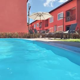 Casa de Veraneio em Monte Gordo Guarajuba: Camaçari'de bir otel