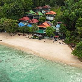 Perhentian Chomel Chalet, hotel a les illes Perhentian