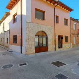 La Madre Abadesa, Casa en Casco Historico, hotel in Tordesillas