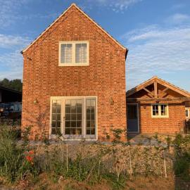 Hen House: Private annexe on stunning farm