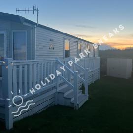 Sunset - A Relaxing Gold 3 bed holiday home at Seal Bay Resort, hotell sihtkohas Chichester