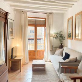 Apartamento Can Mannana, hotelli kohteessa Bellcaire dʼEmpordà