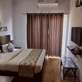 Vrindavan suites omex