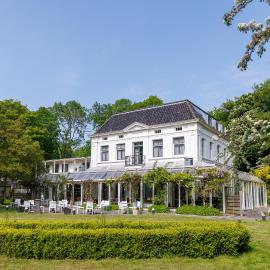 Buitenplaats Iepenoord, hotel din Oostkapelle