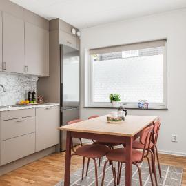 Modern New Stylish Apartment, hotel u gradu 'Åkersberga'