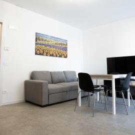 [Da Lorenzo] - between station and center, hotel em Monza