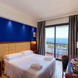 Hotel Nettuno, מלון בקטניה