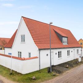 Amazing Home In Blokhus With Kitchen