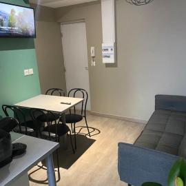 Appartement 4 - Hyper centre - 1 à 4 personnes, hotel u gradu 'Douai'