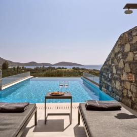 Elounda Palm Hotel & Suites, hotel v destinaci Elounda