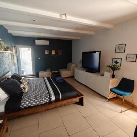 Maison 5 chambres proche Basel Germany, hotel in Saint-Louis