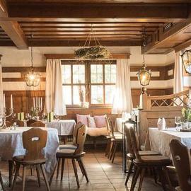 Landgasthof Weisses Lamm, hotel di Engelthal