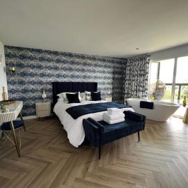 Loudoun Mains Luxury Lodges