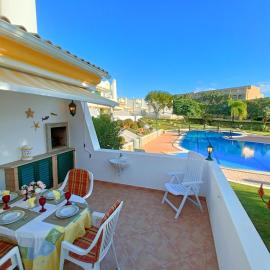 Casa Estrela do Mar, 2 Quartos, Praia de São Rafael, Albufeira by Algarve Holidays