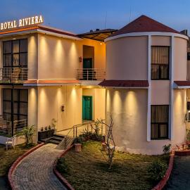 The Royal Rivera Resort, hotelli kohteessa Bhuj