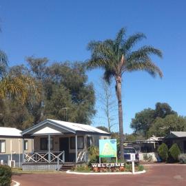 Pinjarra Caravan Park and Cabins, hotel in Pinjarra