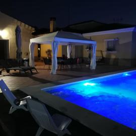 Suite Huelva garden, hotel a Aljaraque