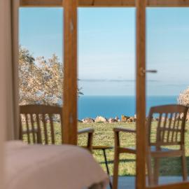 NEW SUITES SEA VIEW SARDINIA, Bedda Ista, hotelli kohteessa Castelsardo
