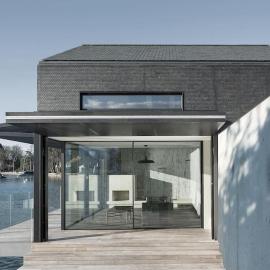 Award-winning cottage on lake Thun- New, hotel v destinaci Thun
