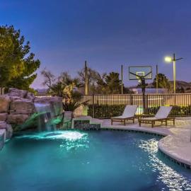 8000sf 7BR Villa Casita Pool Spa Gym & Games