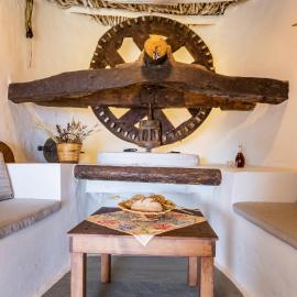 AXONI WINDMILL HOUSE, hotel u gradu 'Óthos'