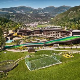 Falkensteiner Family Resort Lido, hótel í Chienes