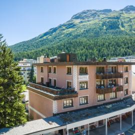 Hotel Corvatsch - Web Check-in – hotel w Sankt Moritz