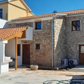 Villa Manuela, hotelli kohteessa Kras