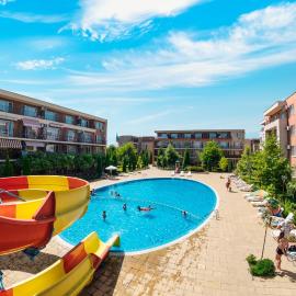 Holiday and Orchid Fort Noks Apartments, hotel a Sunny Beach