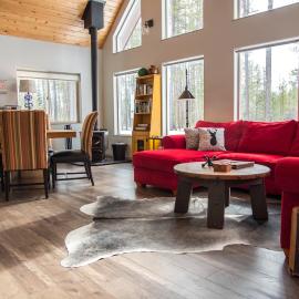Private Home near Glacier Park, Columbia Falls, & Whitefish - Pet Friendly!, hotel a Columbia Falls